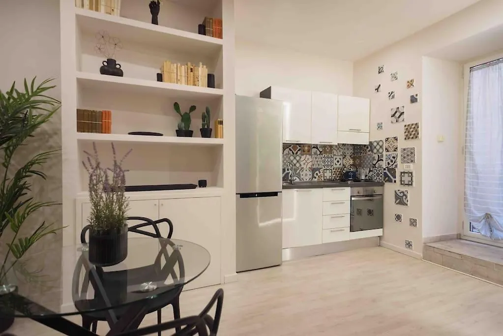 The Little House 6 - In The Heart Of Naples Apartment 0*,  Italy
