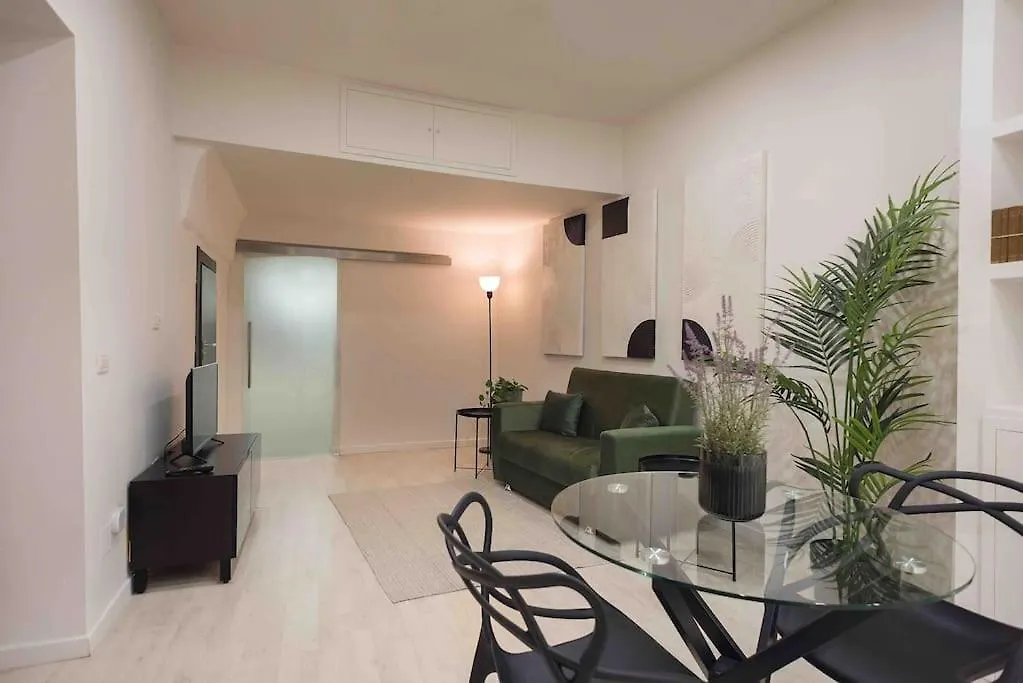 The Little House 6 - In The Heart Of Naples Apartment